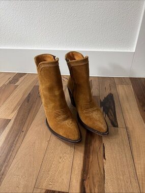 Kemo Sabe Tan Suede Western Ankle Boots